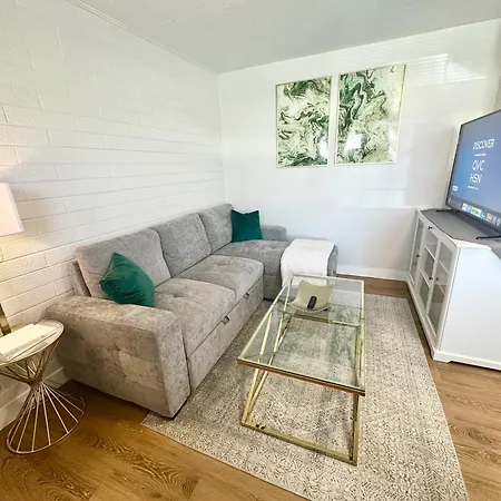 Stylish Apt Near Downtown Slc Wifi-Parking-Smarttv